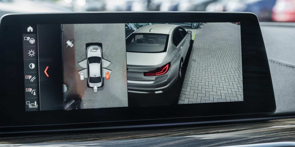 cars with smart parking assist and 360-degree camera