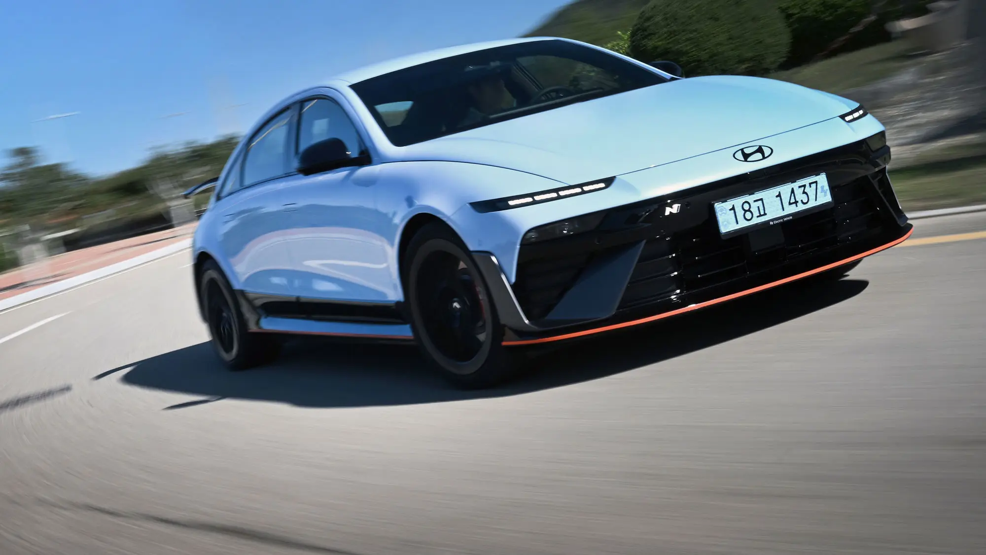 best affordable electric cars for long distance driving