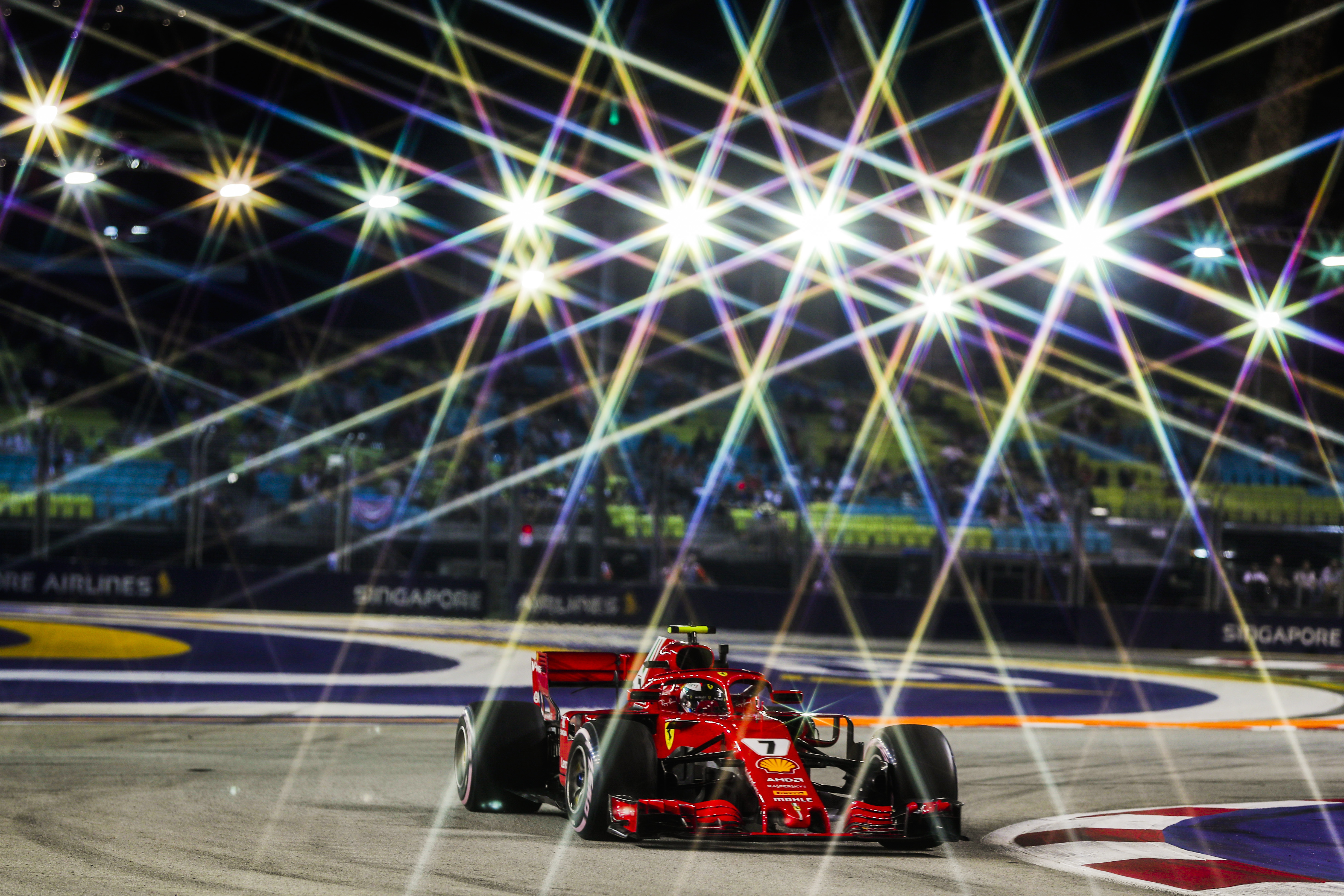 Formula 1 cars on track at the 2018 Singapore Grand Prix.