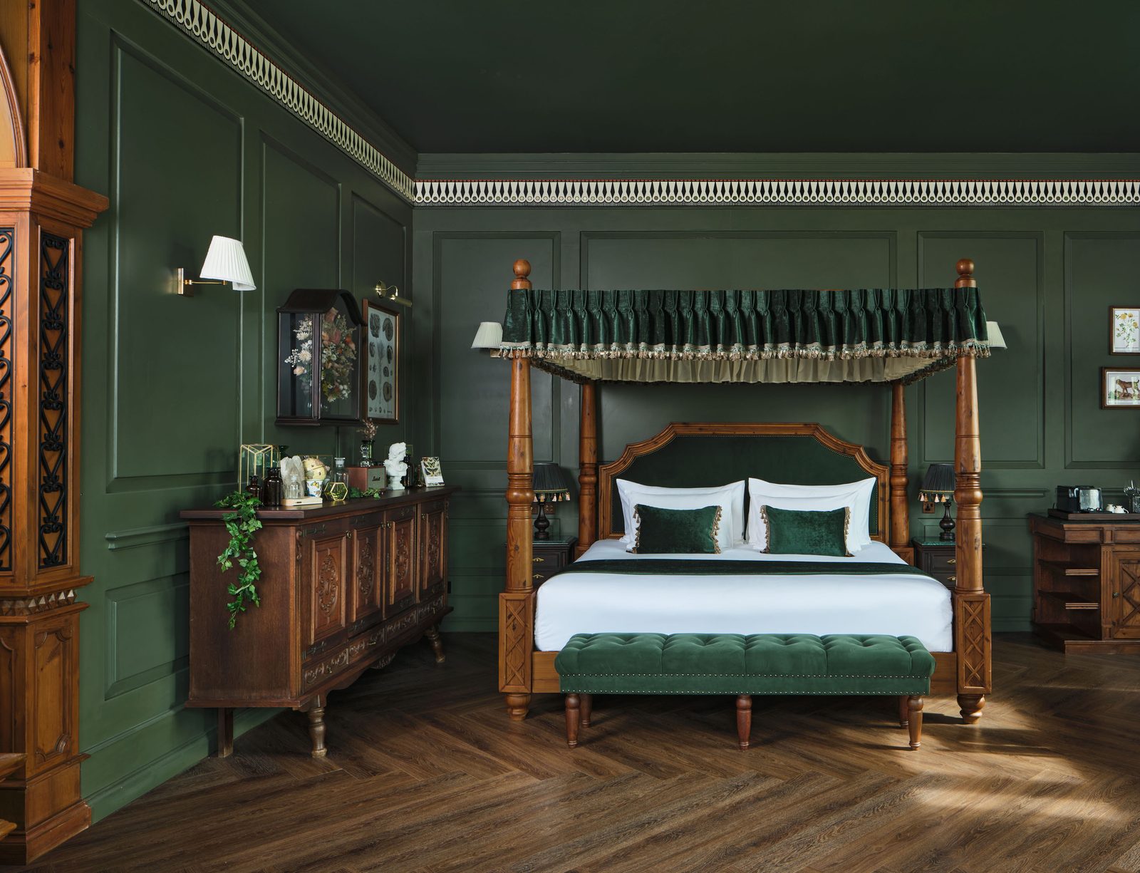 Darwin Room Heritage Suite at Maison Mystique, Khao Yai