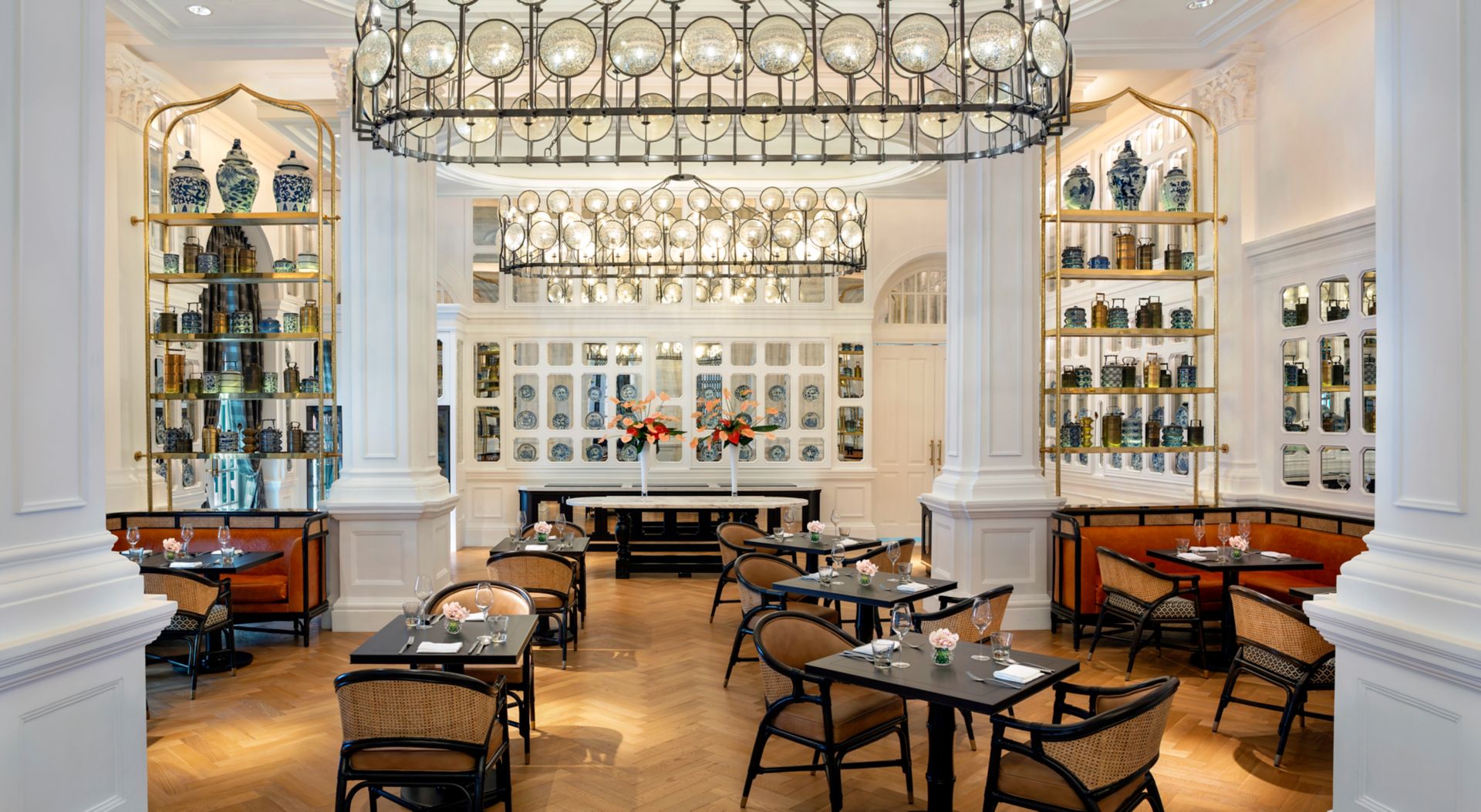 Breakfast at the Tiffin Room, Raffles Singapore